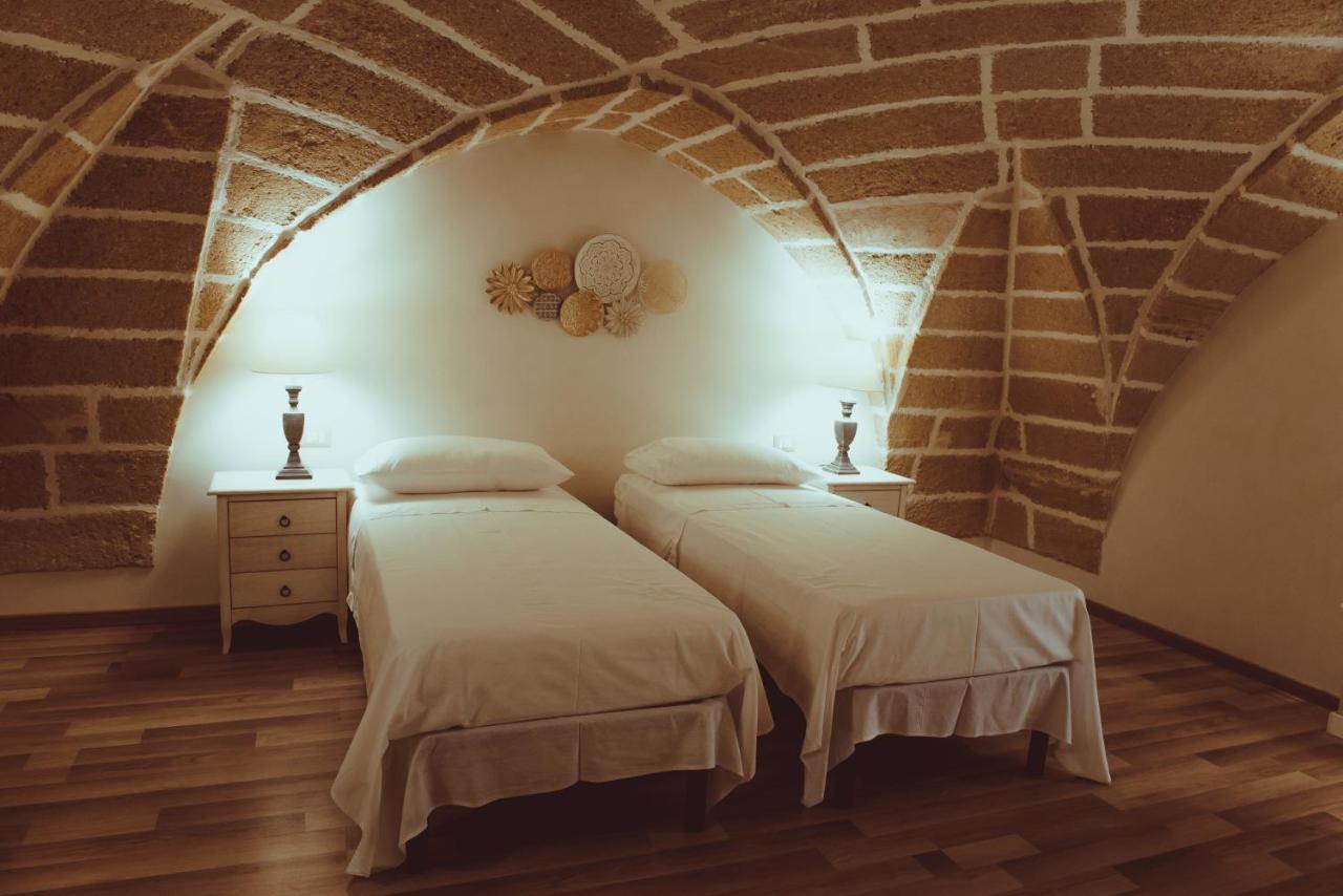 La Dimora Di Teti Bed & Breakfast Галиполи Екстериор снимка